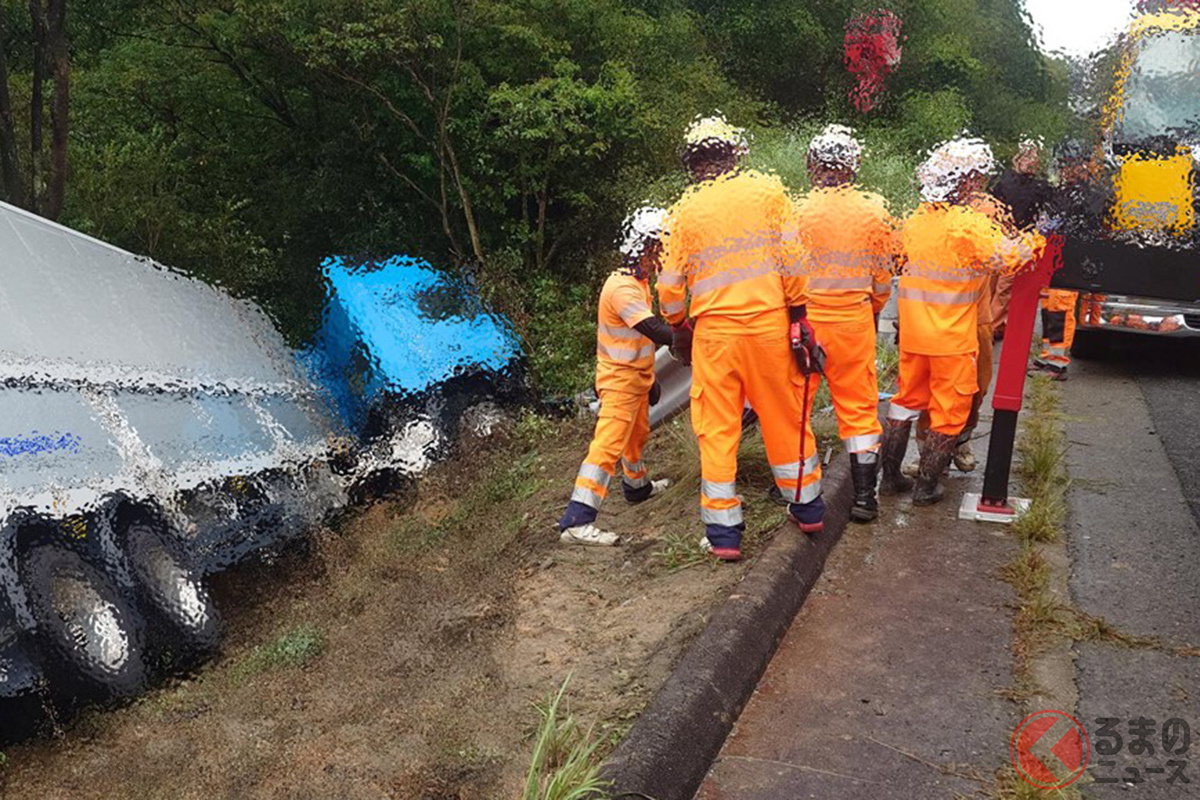 通行止め現場(画像:NEXCO中日本)。