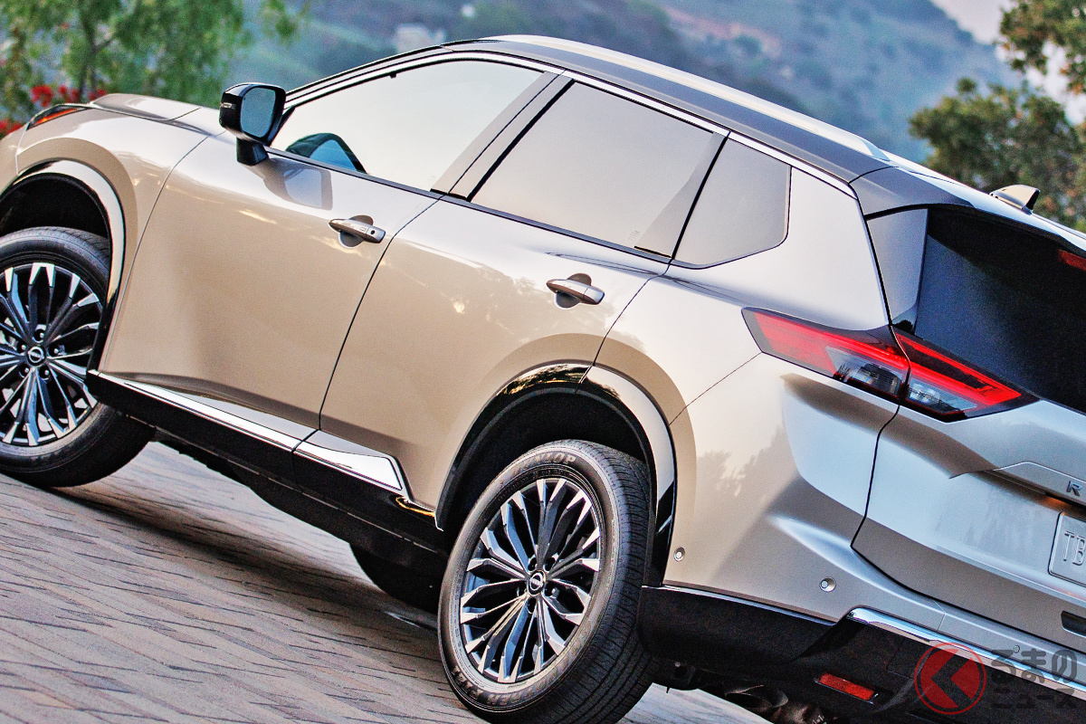 日産「ローグ 2025年モデル」(カナダ仕様)