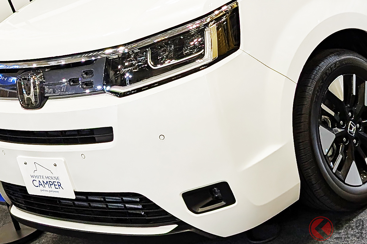 まさかの「2階建て仕様ミニバン」に反響集まる!