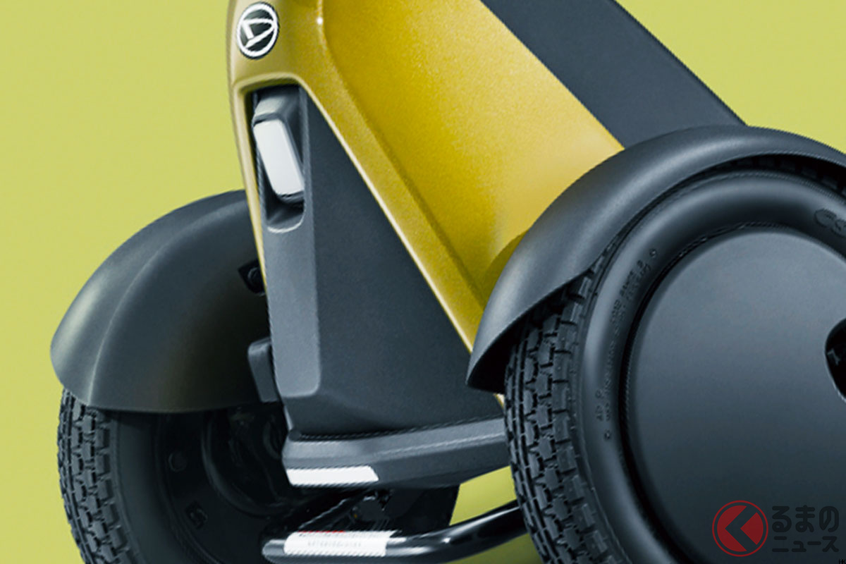 ダイハツ新型「“1人乗れる”小さなクルマ」発表！