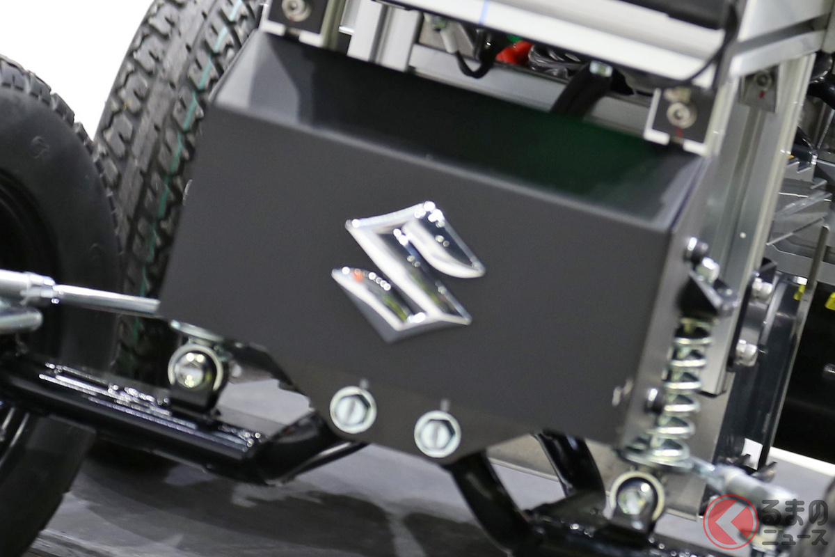 スズキ「電動モビリティベースユニット」