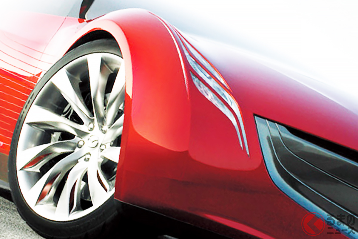 「NAGARE(ながれ)デザイン」を採用したマツダ「RYUGA(流雅)」とは