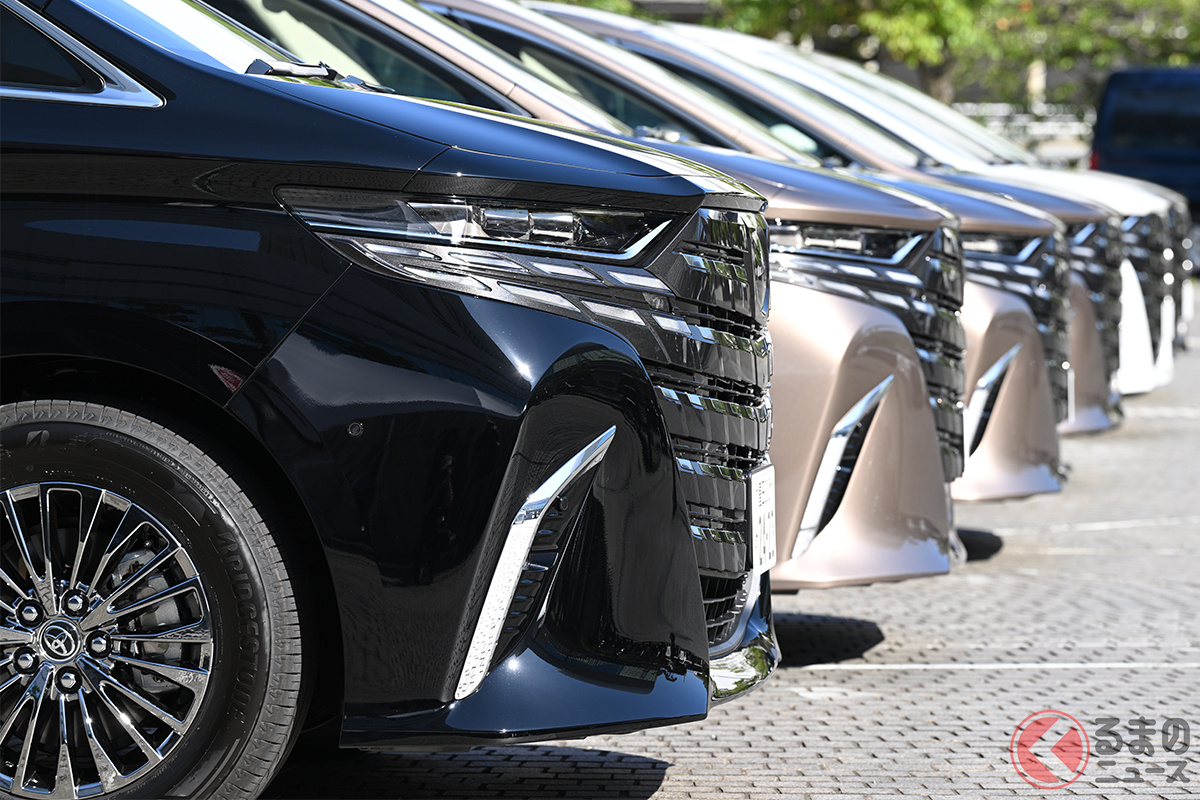 2023年6月にフルモデルチェンジした4代目のトヨタ「アルファード/ヴェルファイア」