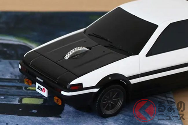 ヤバい！机が峠に見えてきた⁉ トヨタ 「AE86 藤原とうふ店 仕様」 無線