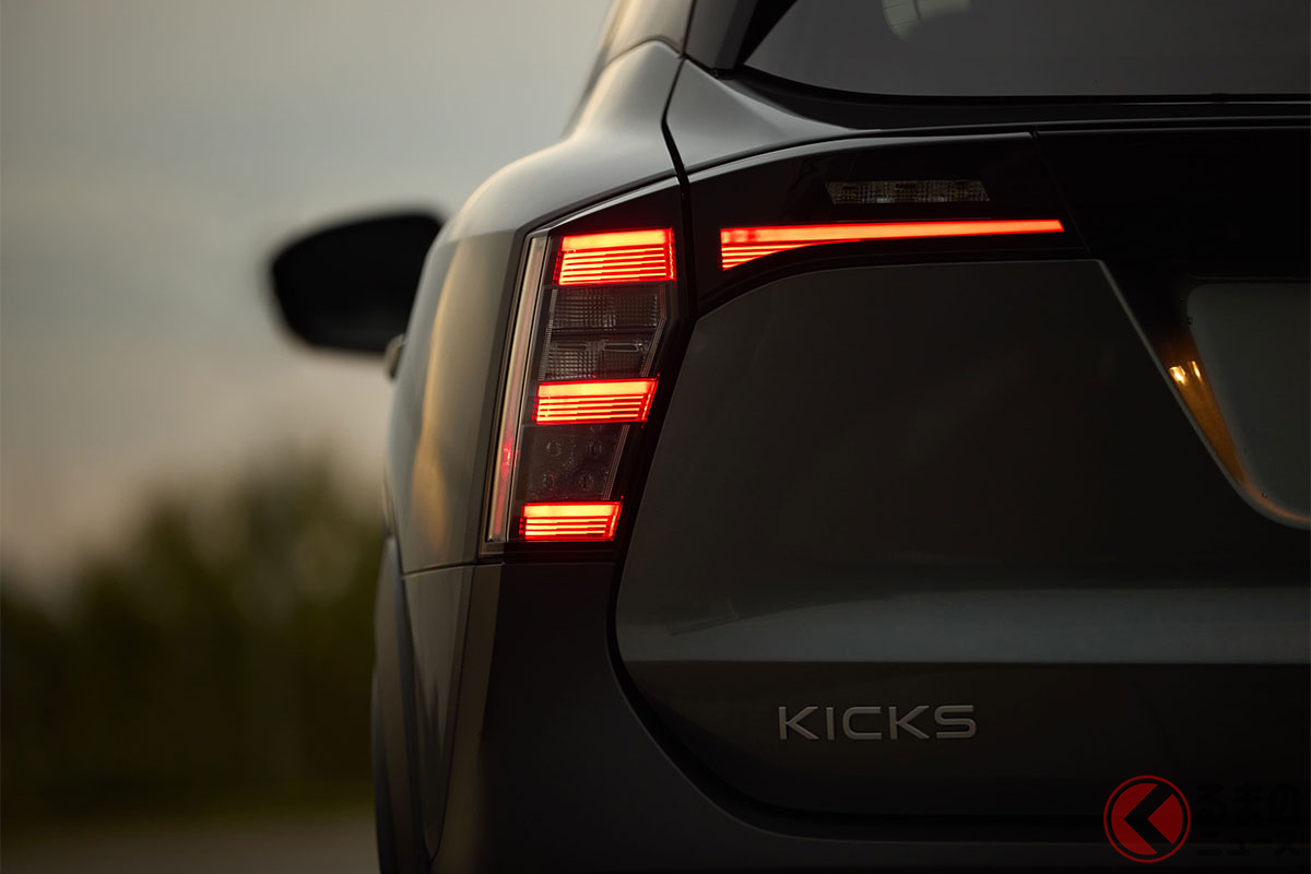 北米など海外で展開されてるボクシー顔のキックス、特徴は?