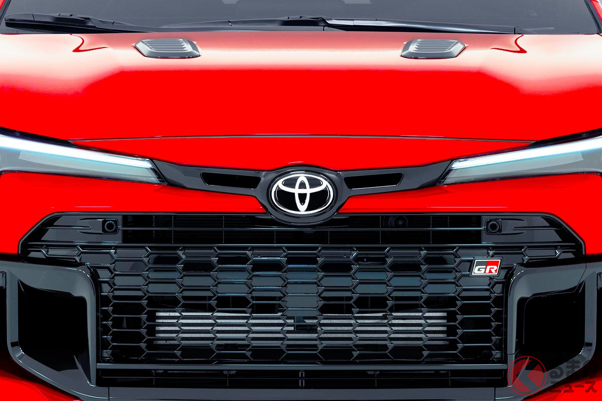 トヨタ新型「カローラ」発表に驚きの声!