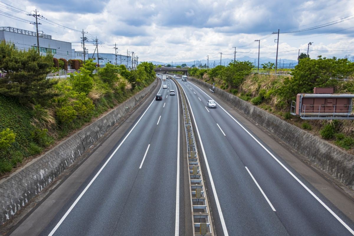 圏央道のイメージ（画像：写真AC）。