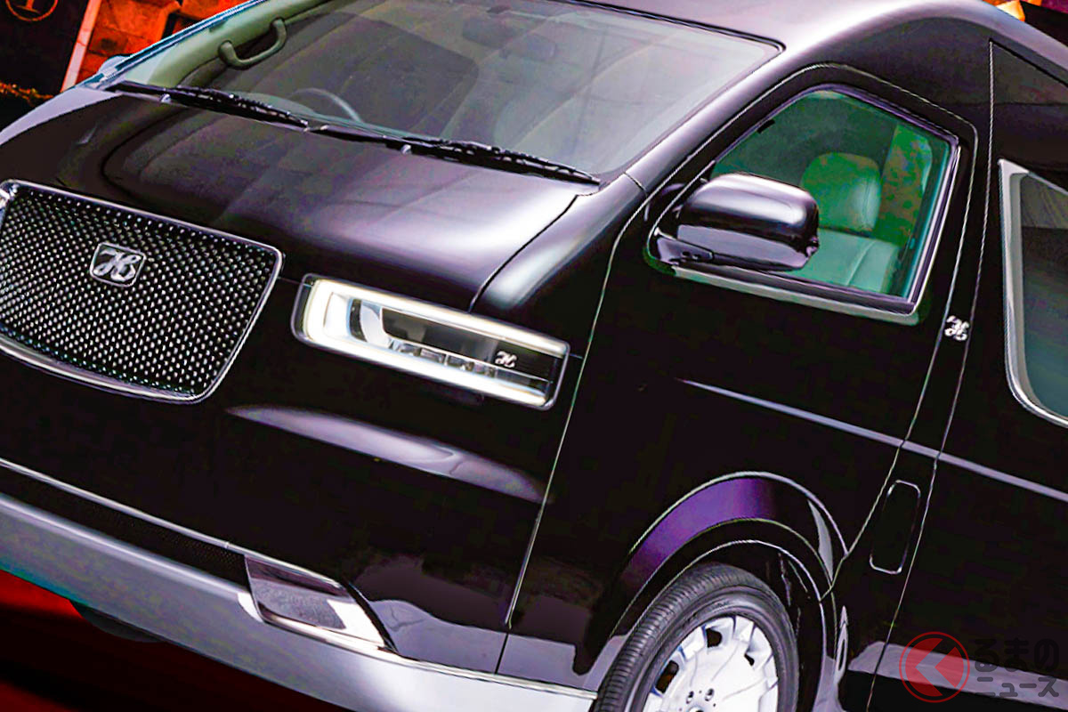 豪華すぎる! トヨタ「ハイエース プラチナム ラウンジ」