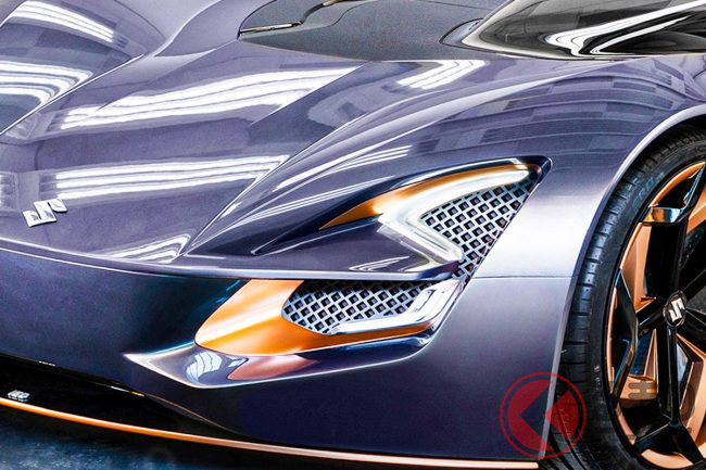 スズキの「スーパーカー!?」に反響多数！ まさかの「前後2人乗り