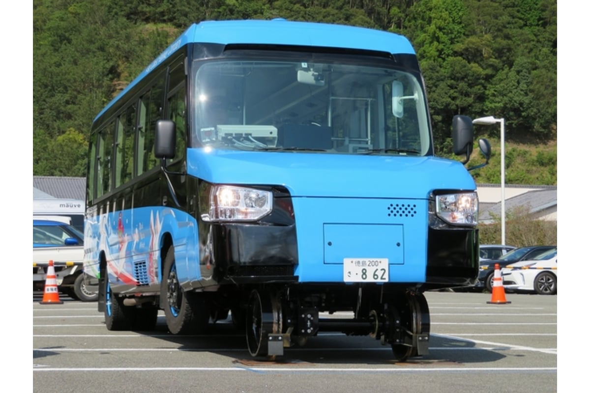 阿佐海岸鉄道のDMV車両（画像：阿佐海岸鉄道）。