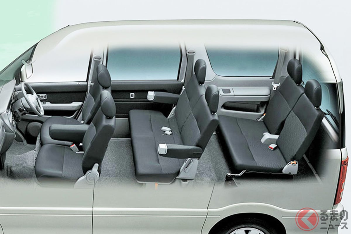 巧みすぎるパッケージングも見もの! トヨタの「“超”コンパクトミニバン」とは