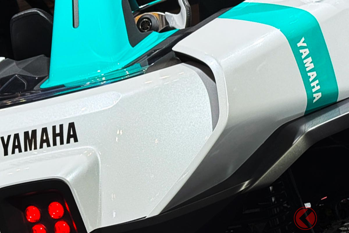 ヤマハが新型「2人乗りオープンモデル」を実車公開!