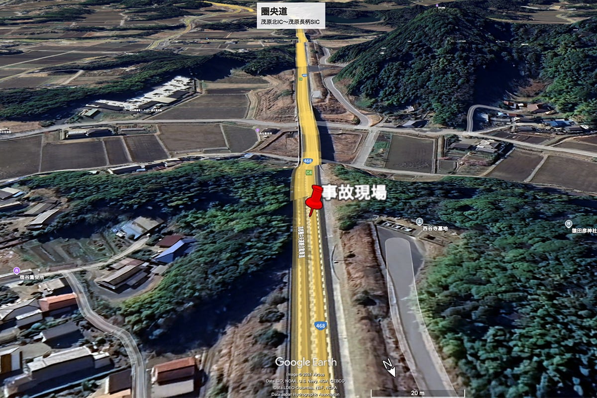 圏央道の事故現場付近（画像：Google Earth）。