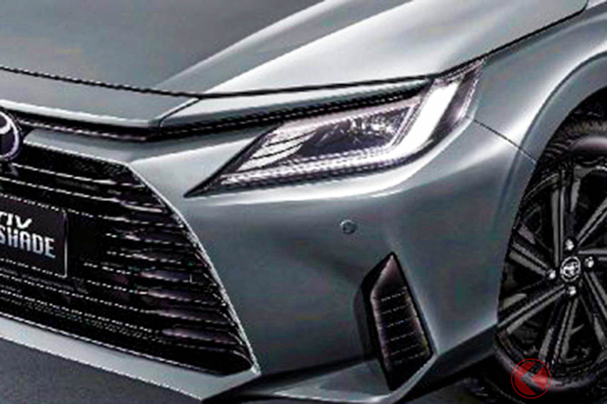 黒感がカッコイイ! トヨタ「ヤリスATIV ナイトシェードスペシャルエディション」