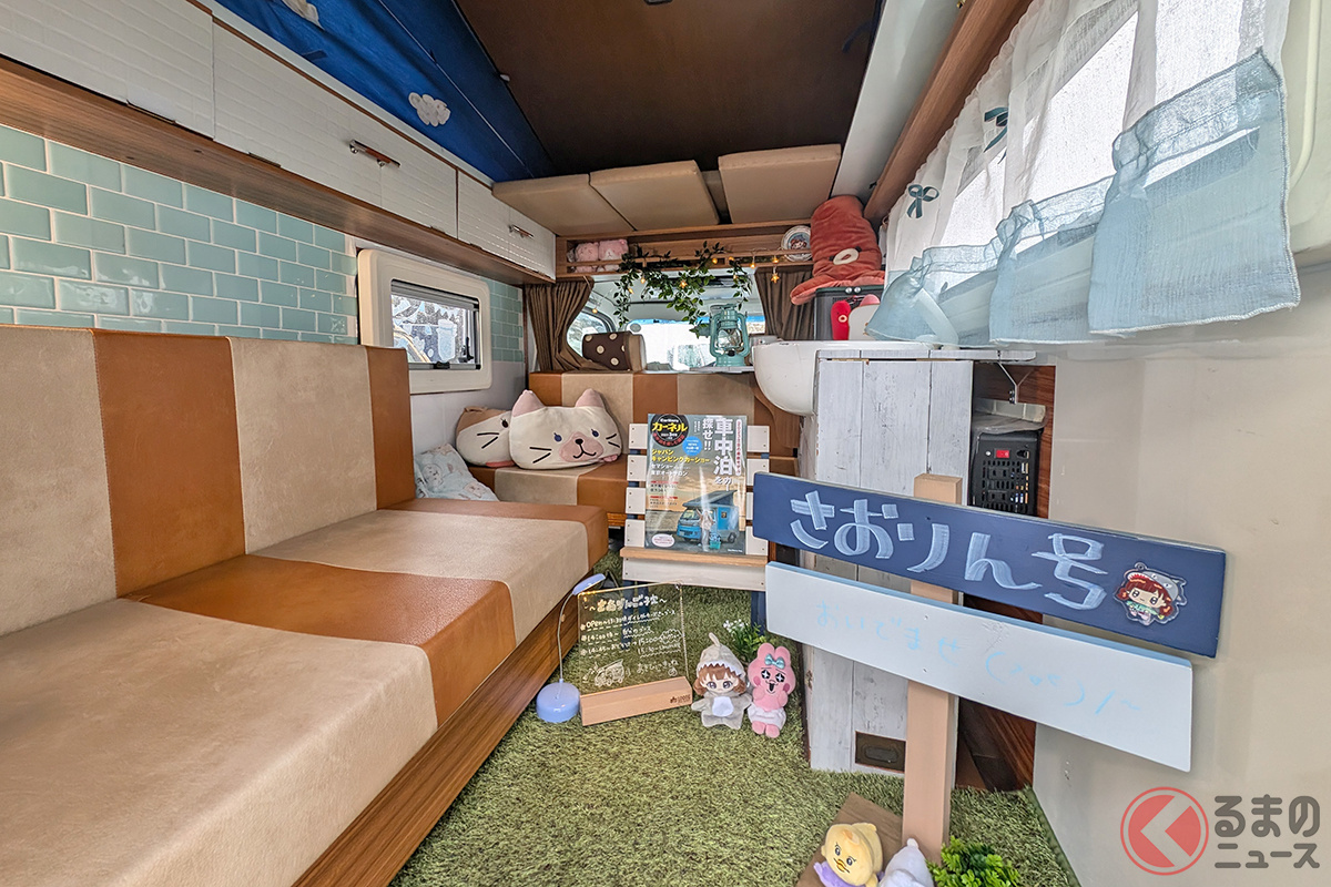 めちゃカワイイ!「さおりんご」さん所有キャンパーの室内