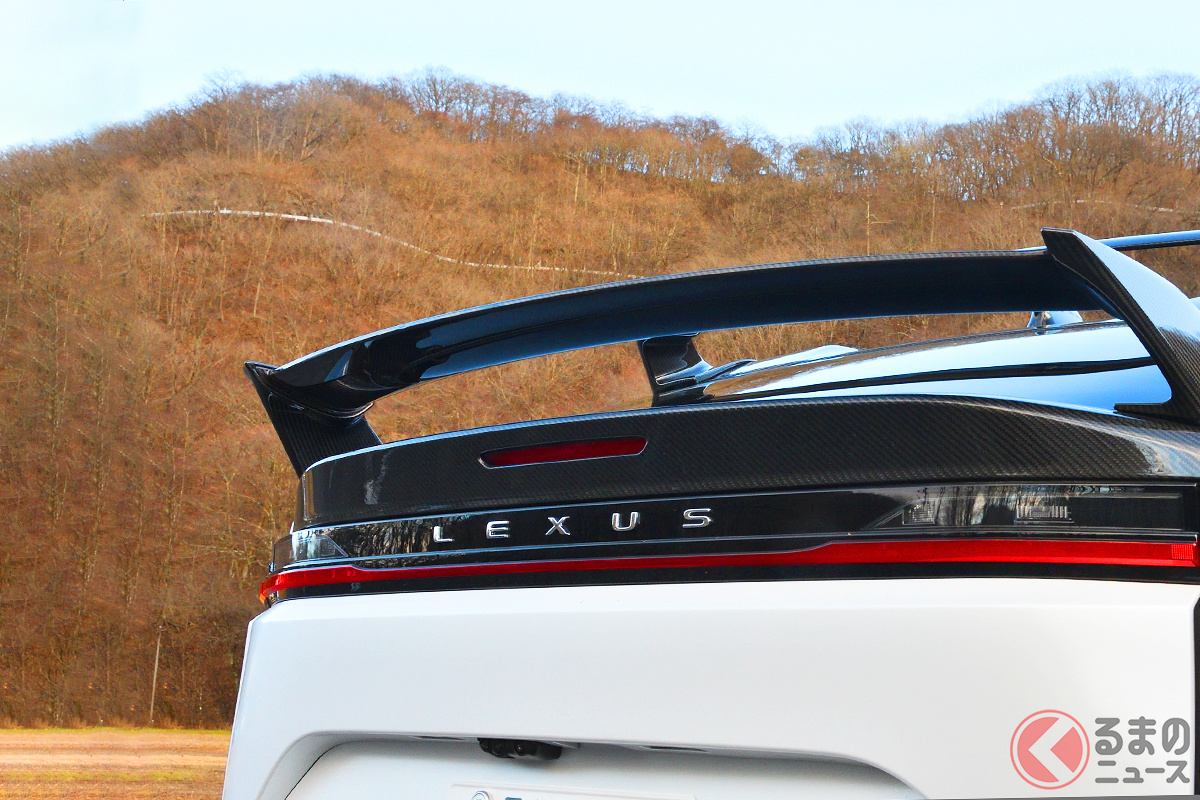 レクサスの特別仕様車「RZ450e F SPORT Performance」とは?