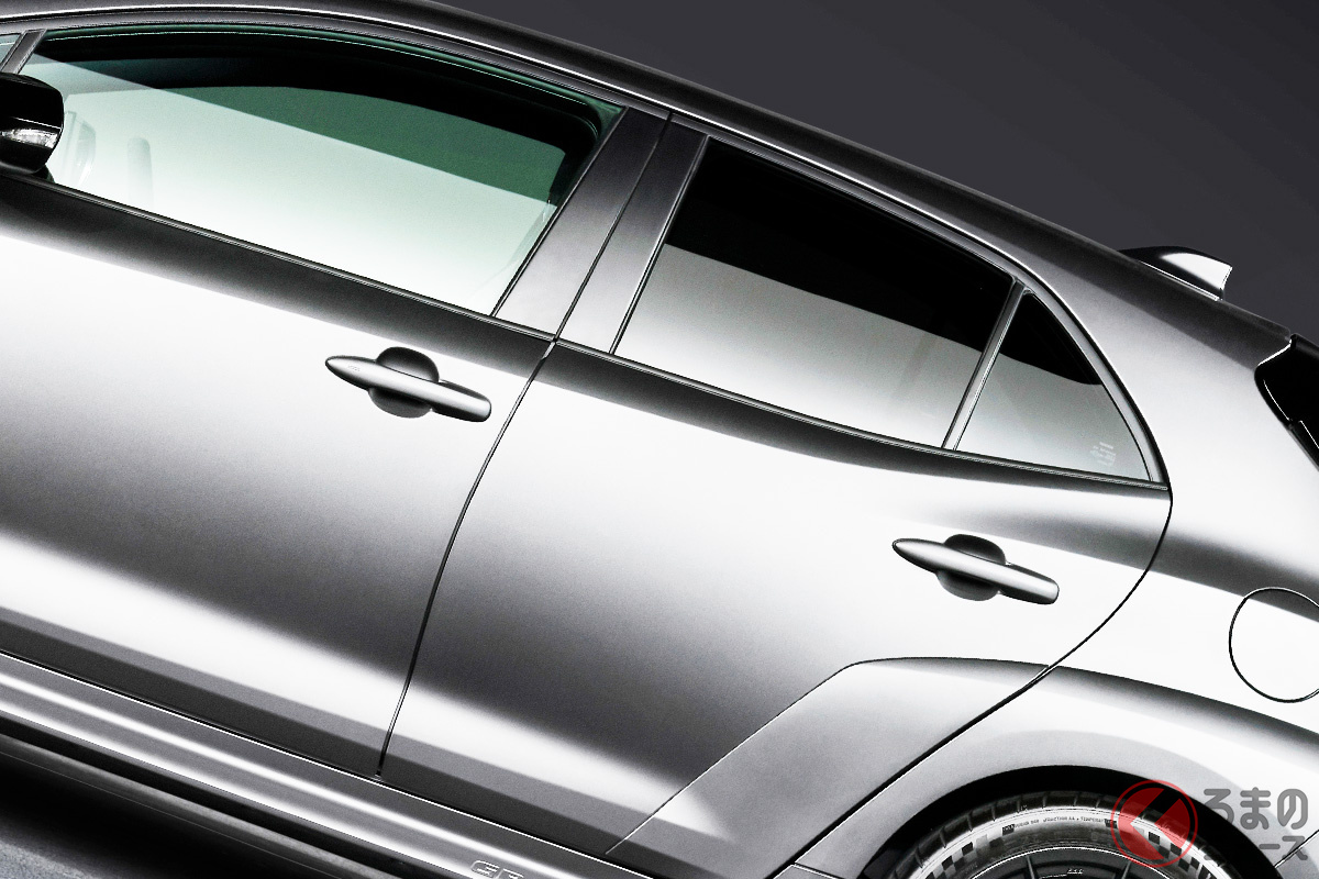 乗車定員の2.5倍の「ドア数」