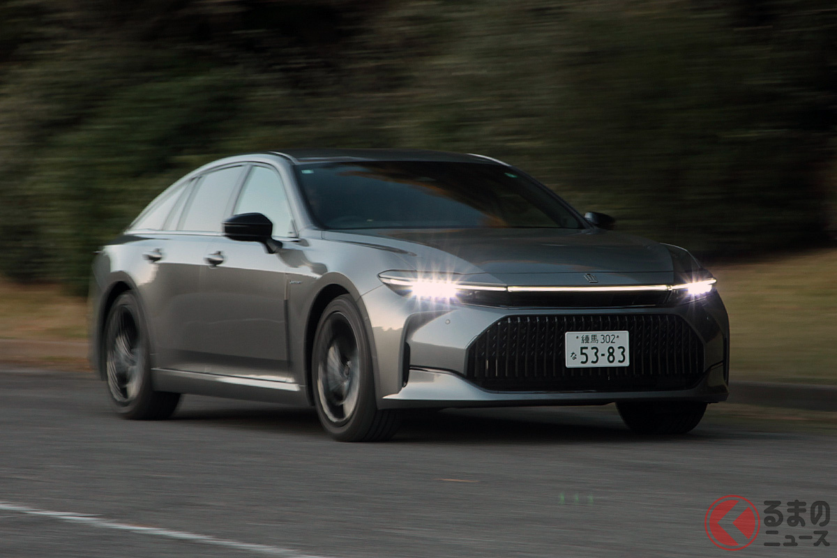 FCEVがあるのは「クラウンセダン」のみ。駆動方式もFR