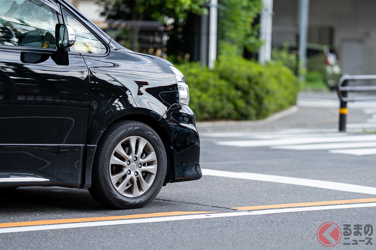 「停止線より手前で止まる人」一体なぜ?