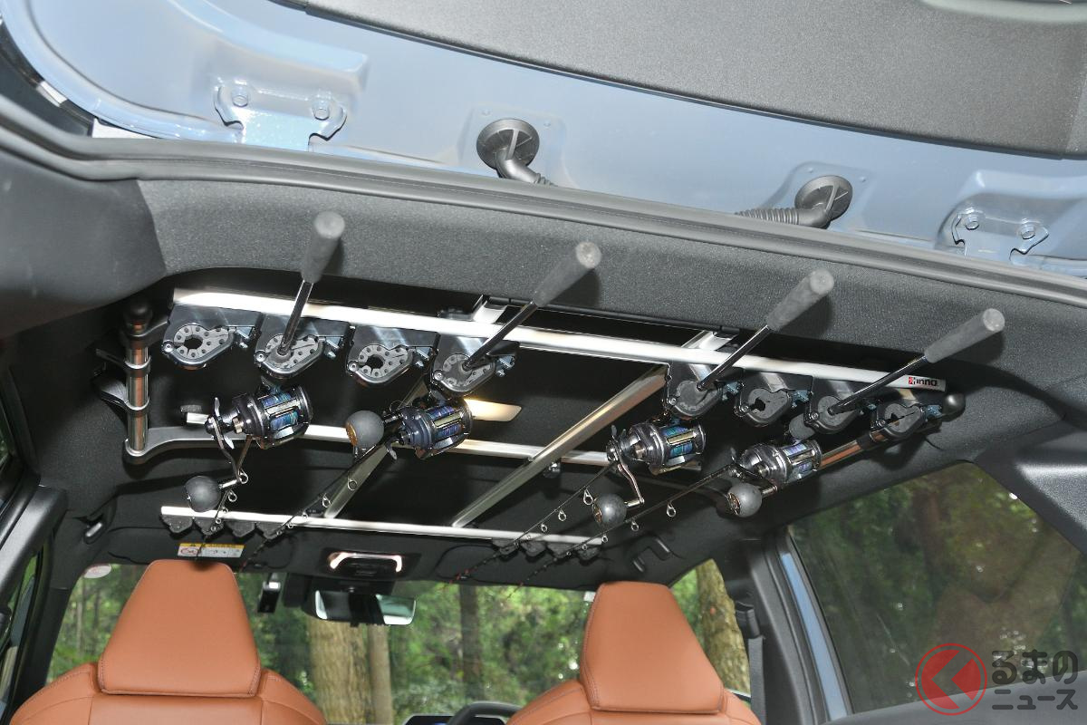 専用ツールを使えば、空間を有効的に使えるので、釣り竿もこんなに積める