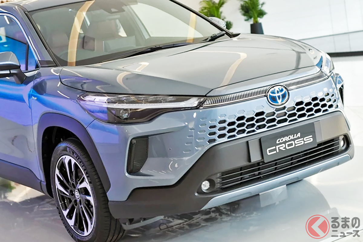 もはや「レクサス」!? タイ仕様のトヨタ「カローラクロス」は2024年2月のマイナーチェンジでフロントデザインを刷新!