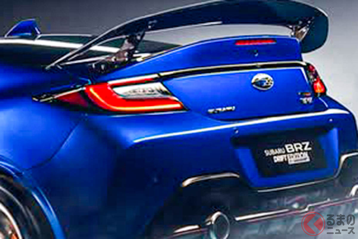 迫力リアウィングがスゴイ!