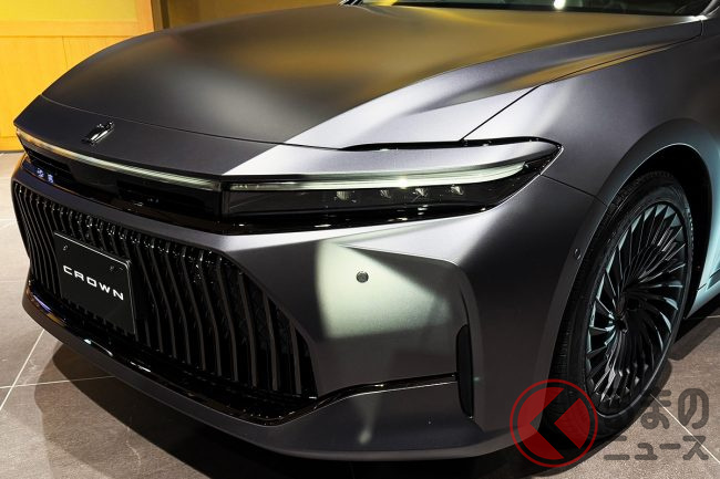 トヨタが新たに「特別なクラウン」初公開！ 未発売「エステート」も