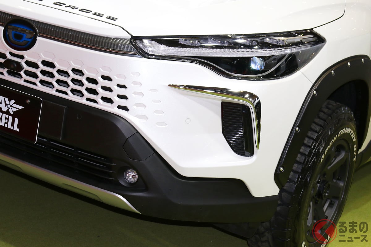 レクサスっぽい顔に大注目! アクセルオート「AXELL カローラクロス」とは?