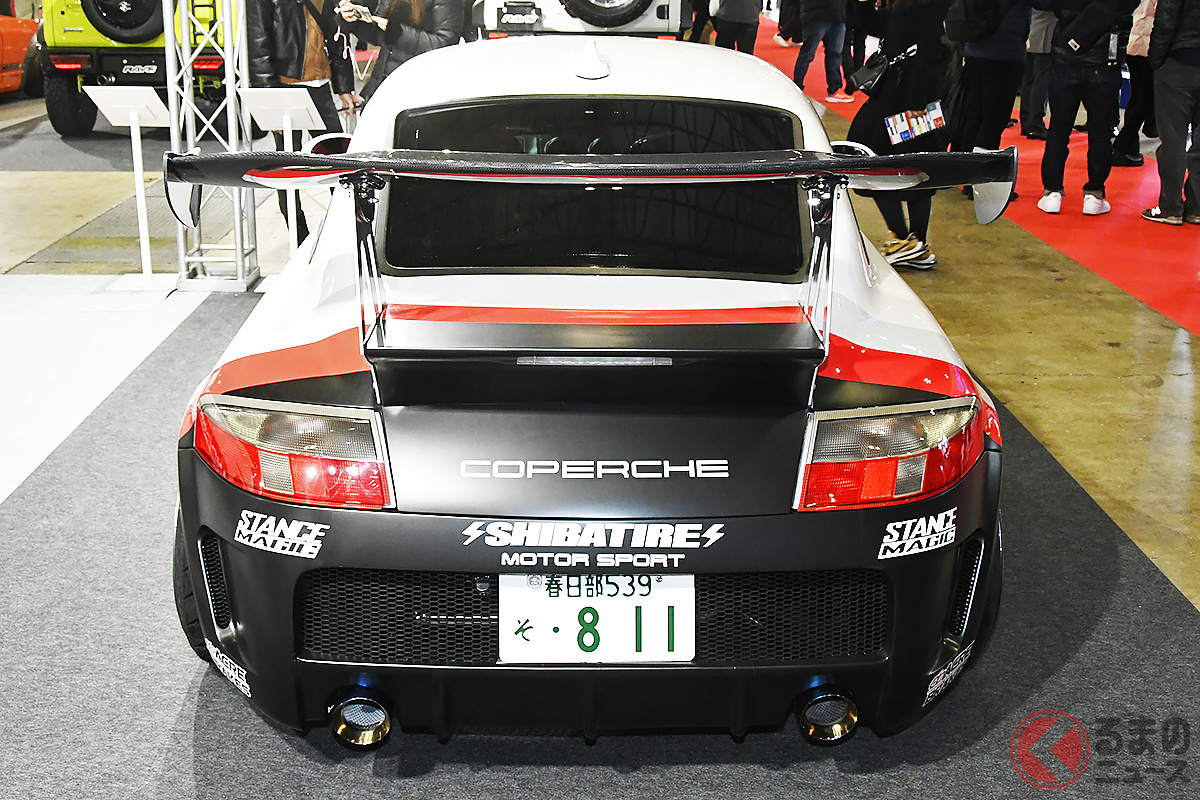 目がバグる! ちょっと縮尺がおかしい「ポルシェ911」!?