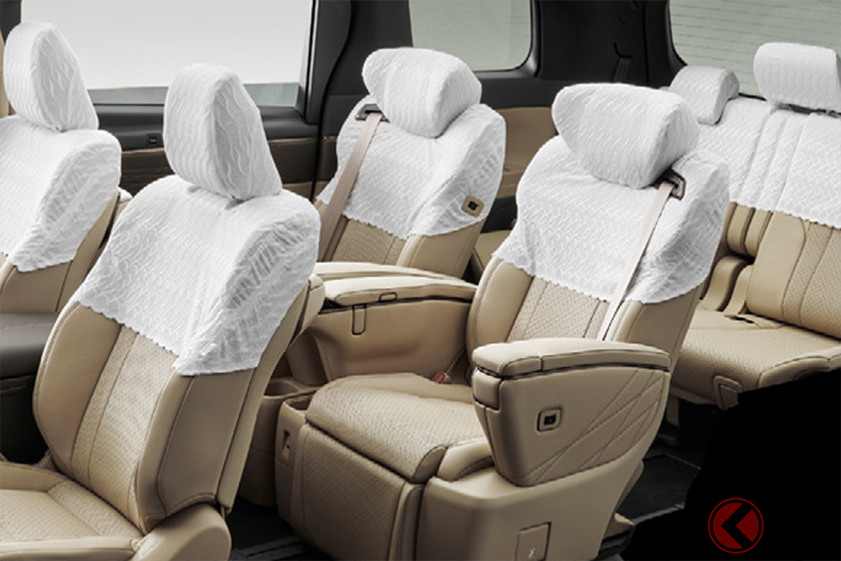 エモいと話題の「レースシートカバー」