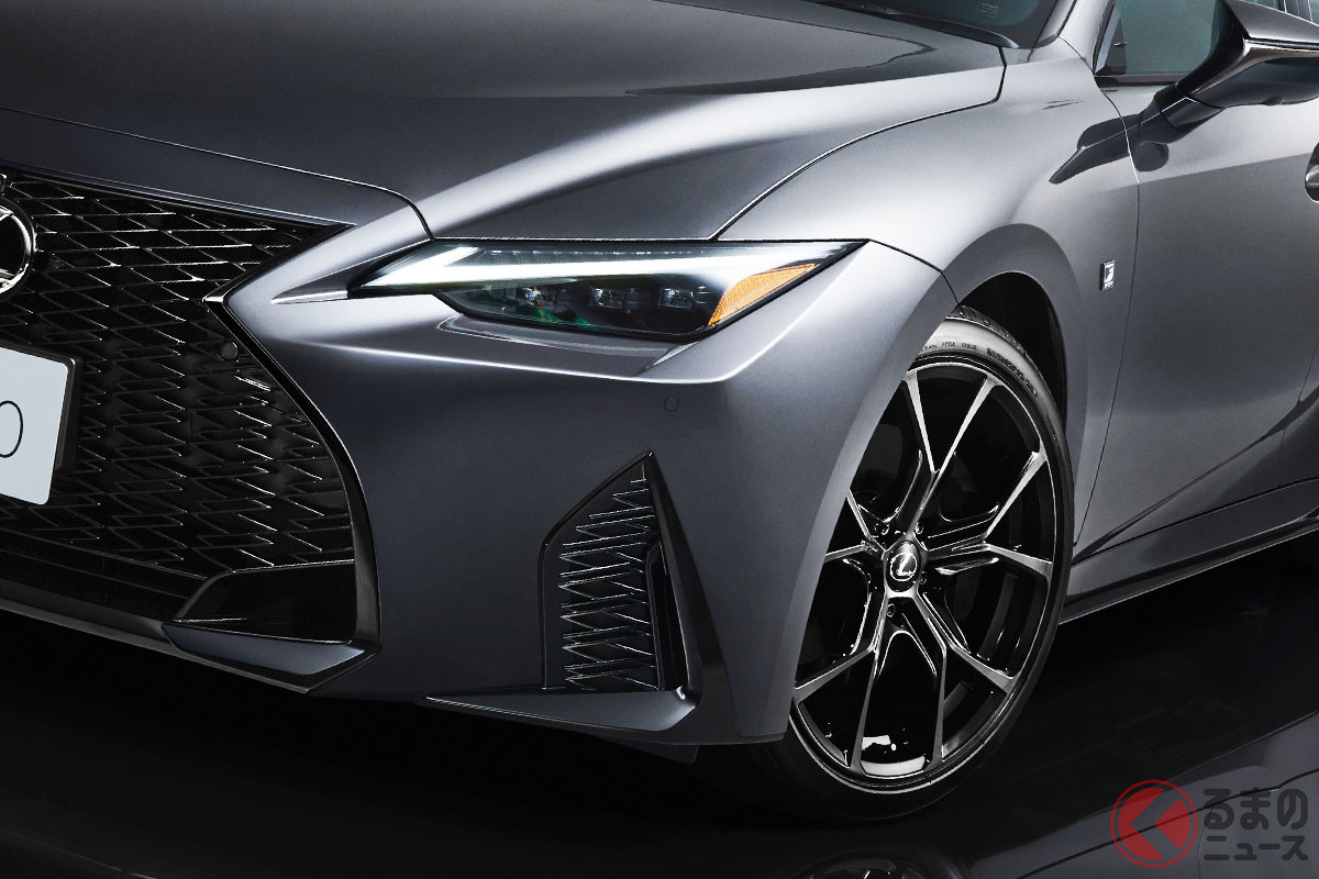 特別仕様車「F SPORT Mode Black IV(Fスポーツ モード ブラック フォー)」