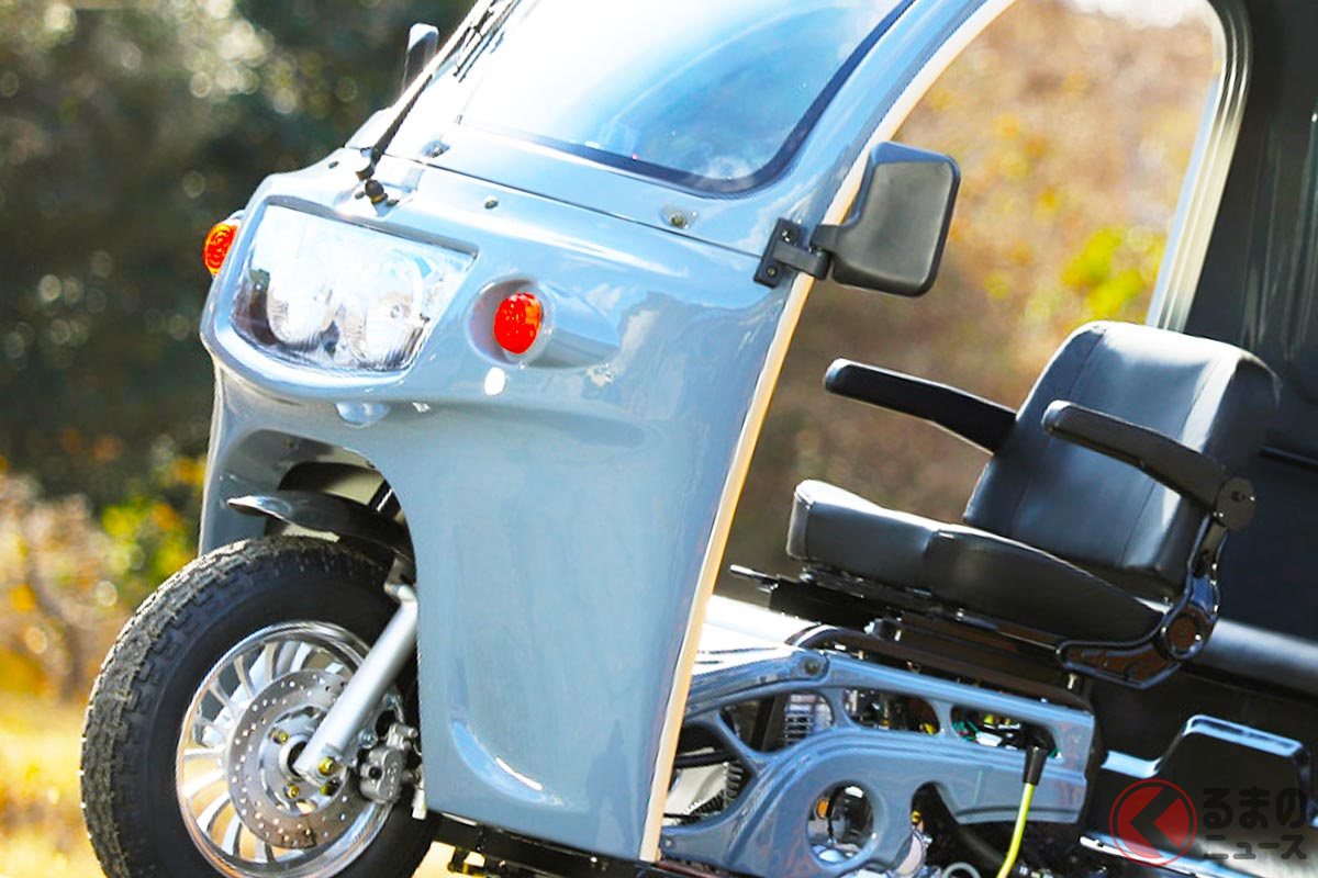 新型「3人乗りトライク」ついに予約スタート!