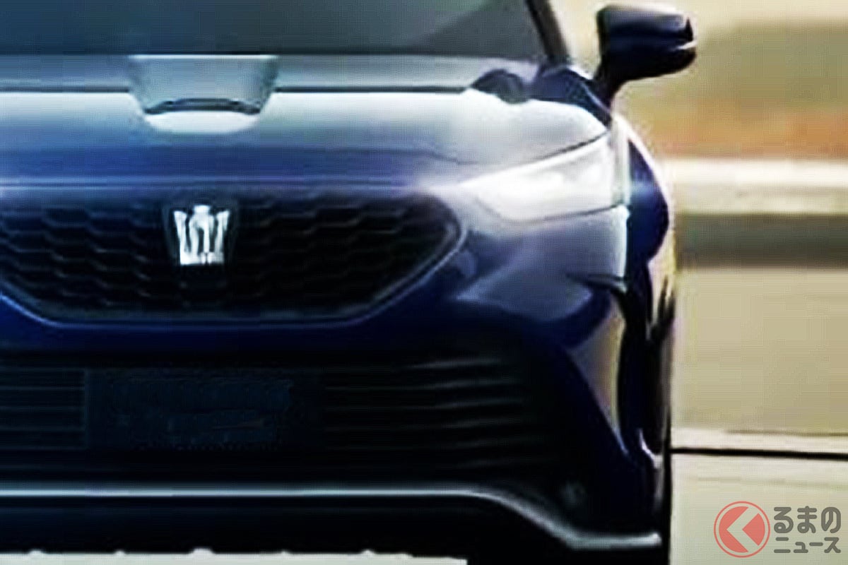 今では海外専売モデルも展開されている「クラウンシリーズ」