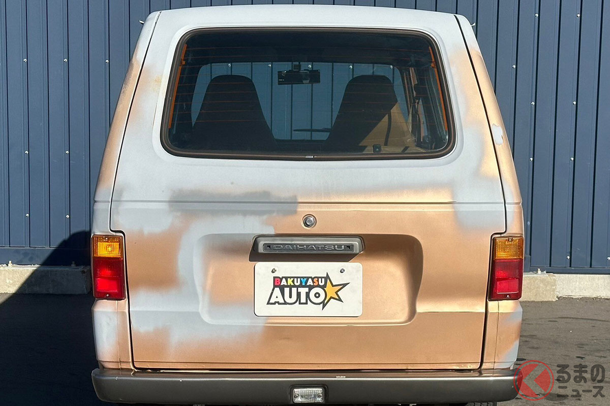 1981年式ダイハツ「ハイゼット」の中古車(画像提供:BAKUYASU AUTO バクヤスオート)