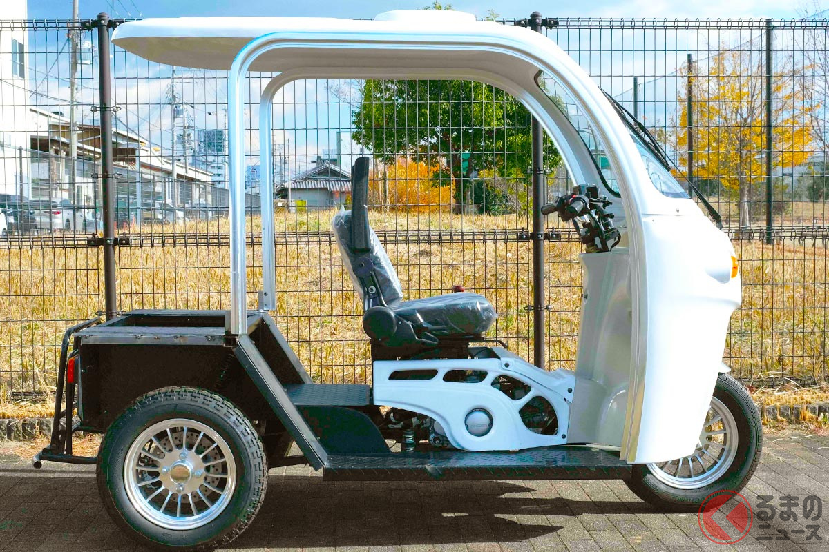 新型「STトライク125」発表!