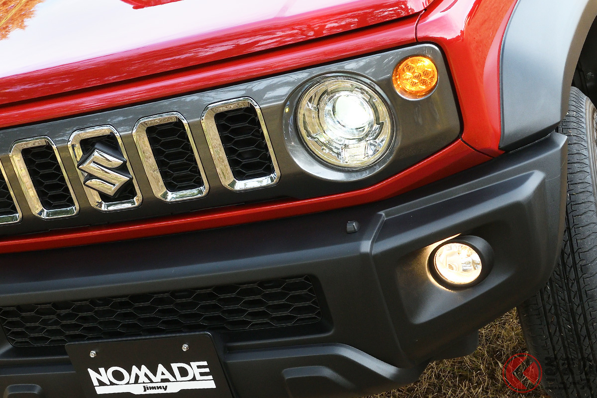 5スロットグリルがメッキ!?