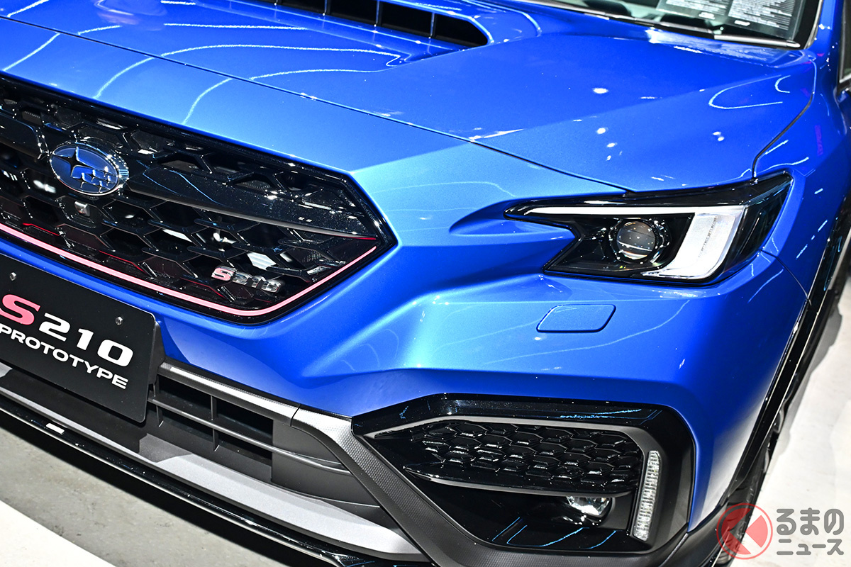 新型スポーティセダン「S210」!