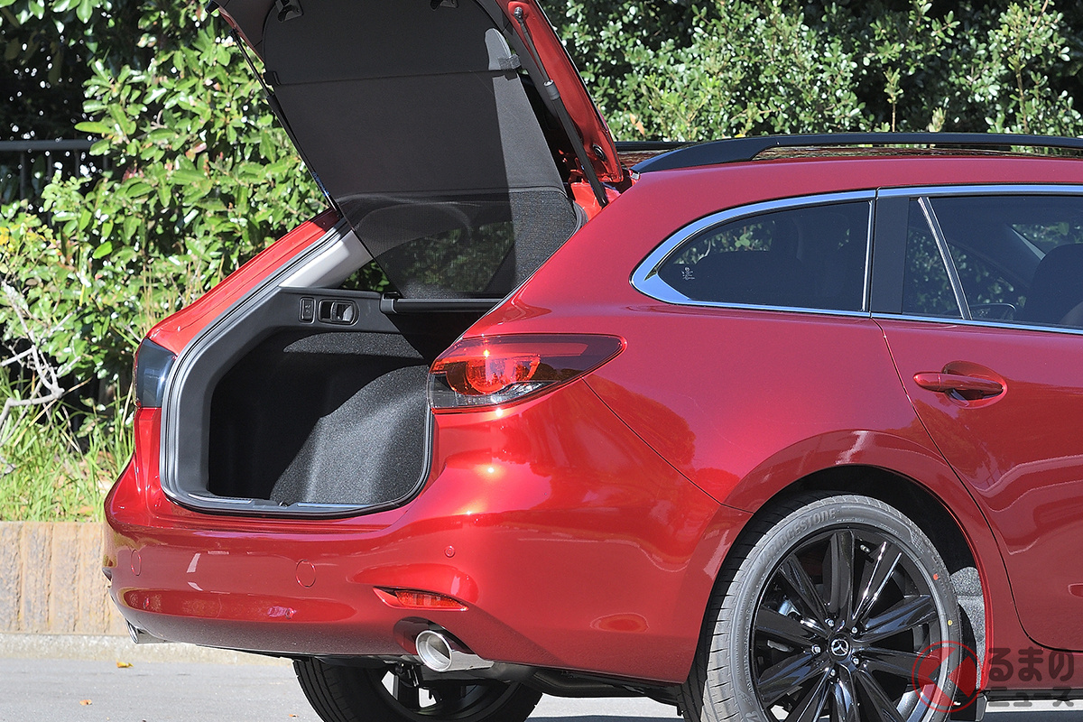 走りが良くて広いラゲッジスペースを備えるのがステーションワゴンの魅力