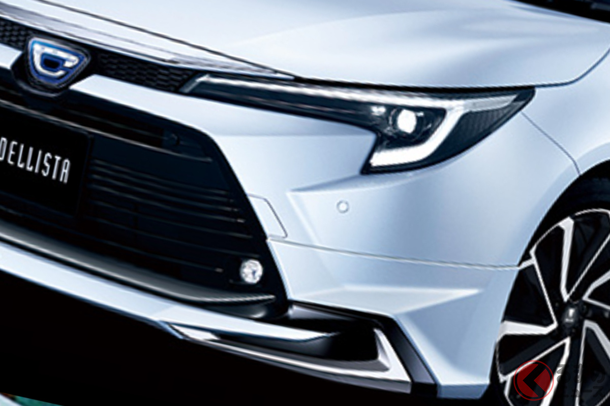 トヨタ「カローラ」が一気に高級車仕様に!クラシックな装いになる純正アクセサリーに反響集まる!