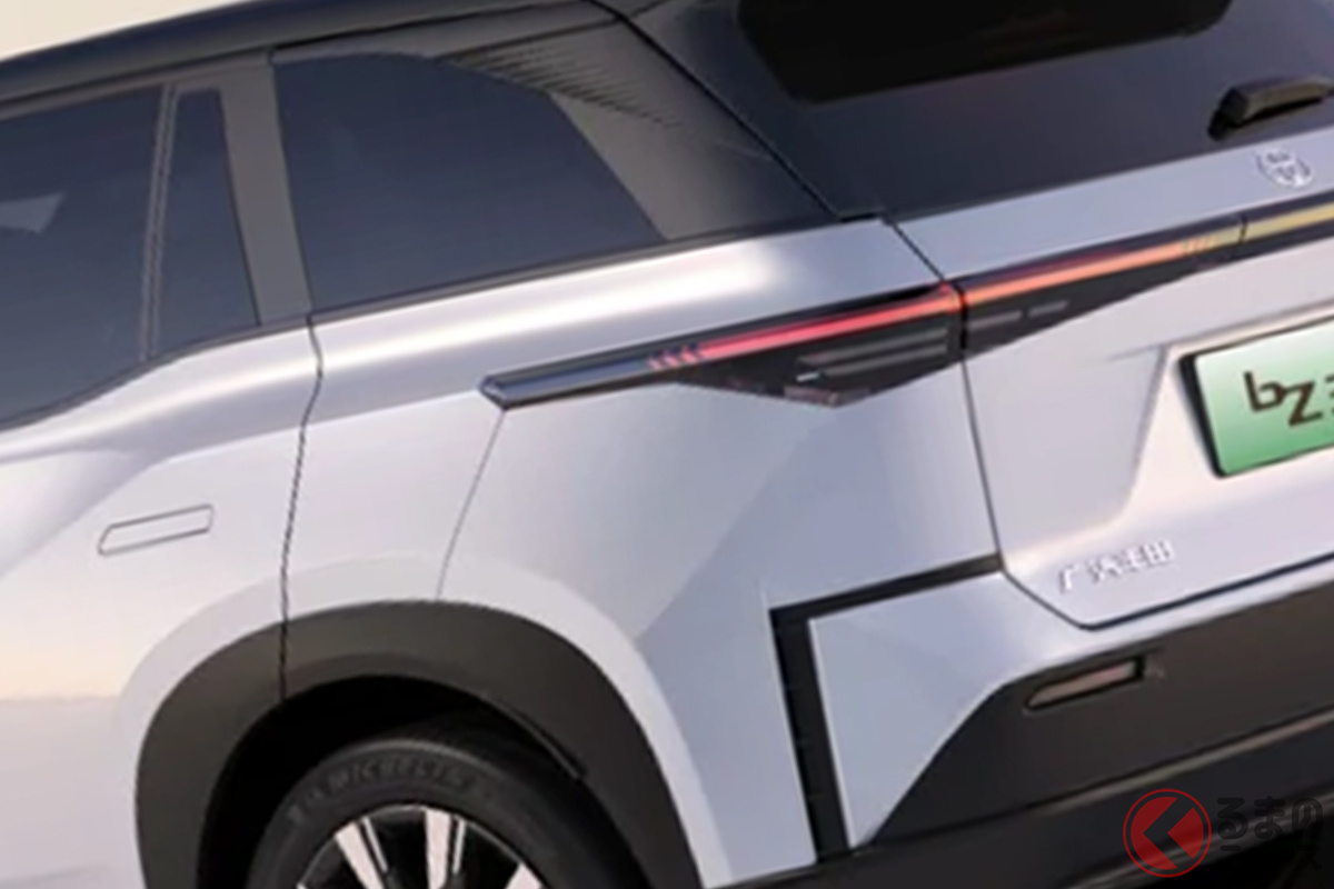 新たな「bZシリーズ」となるトヨタ「bZ3X」に反響集まる!