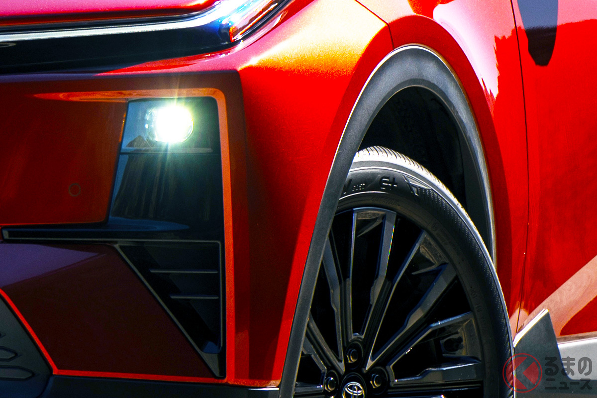 トヨタ新型「C-HR」発売! かつての“超人気SUV”が「全長4.5m」ビッグボディに“全面刷新”!