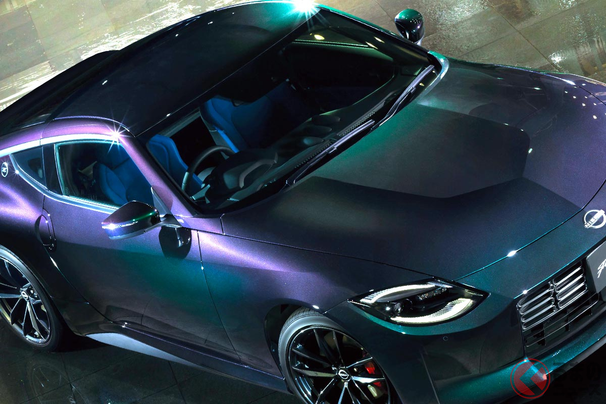 伝説の“GT-R”専用色「ミッドナイトパープル」採用!
