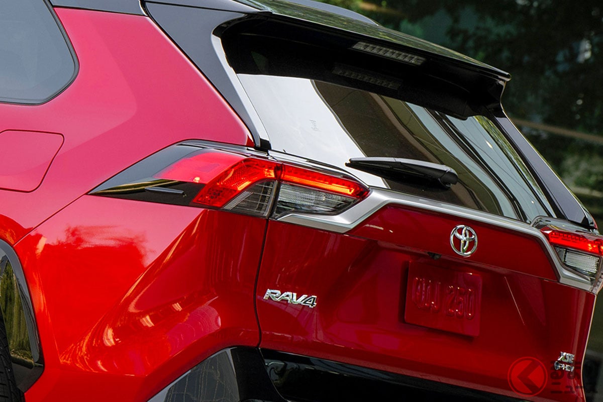 日本で約566万円の「RAV4」アメリカだと700万円超!?