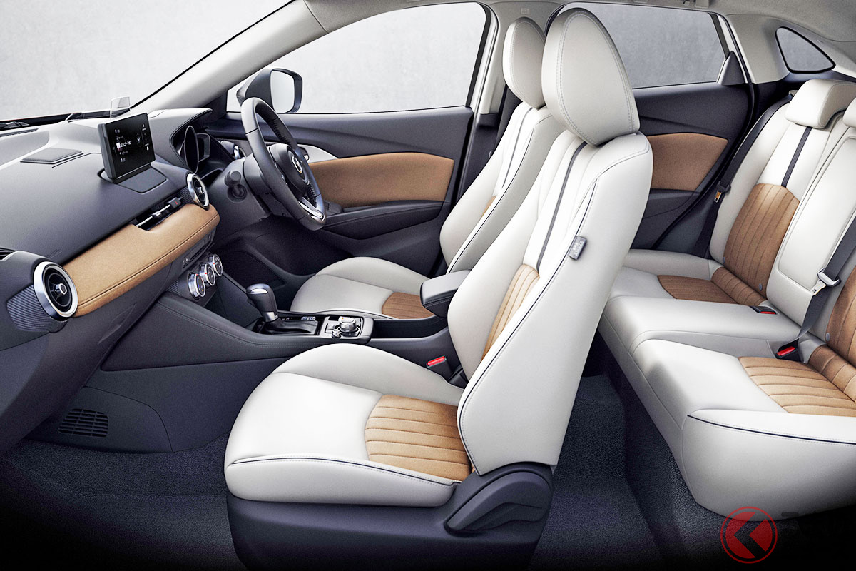 マツダ「CX-3 15S Urban Dresser」