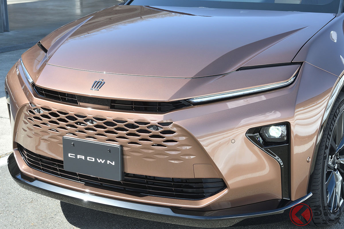 トヨタ新型「クラウンエステート」(HEVモデル)