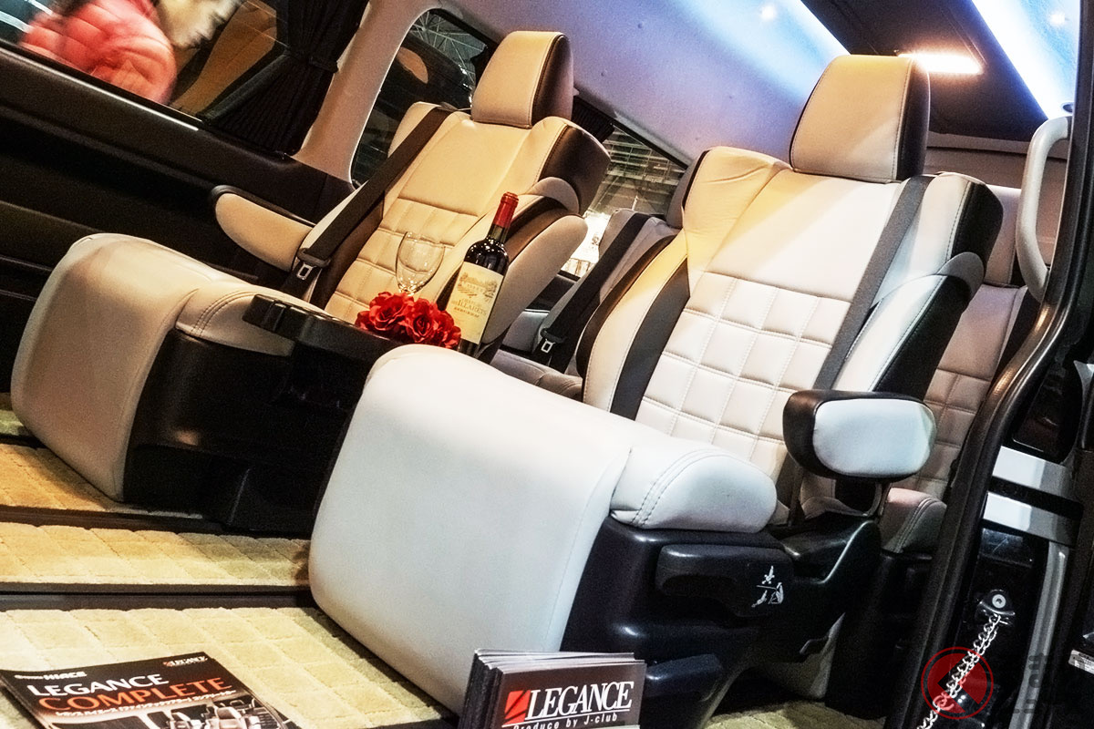 LEGANCEの「ハイエース ファインテックツアラー」