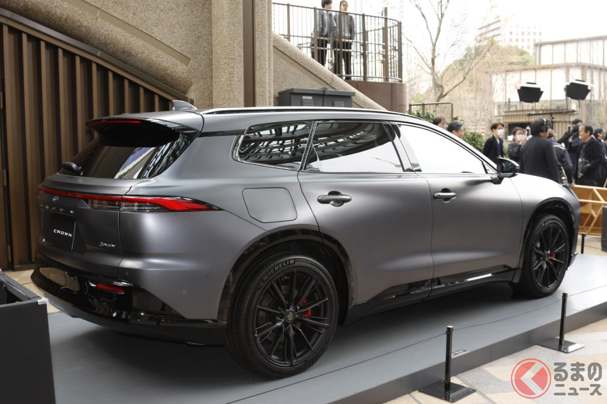 トヨタ新型「クラウンエステート RS “THE LIMITED-MATTE METAL”(ザ・リミテッドマットメタル)」(プロトタイプ)