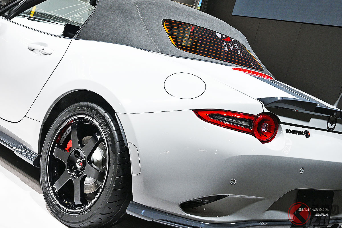 200台限定のスペシャルモデル「マツダスピリットレーシング ロードスター 12R」