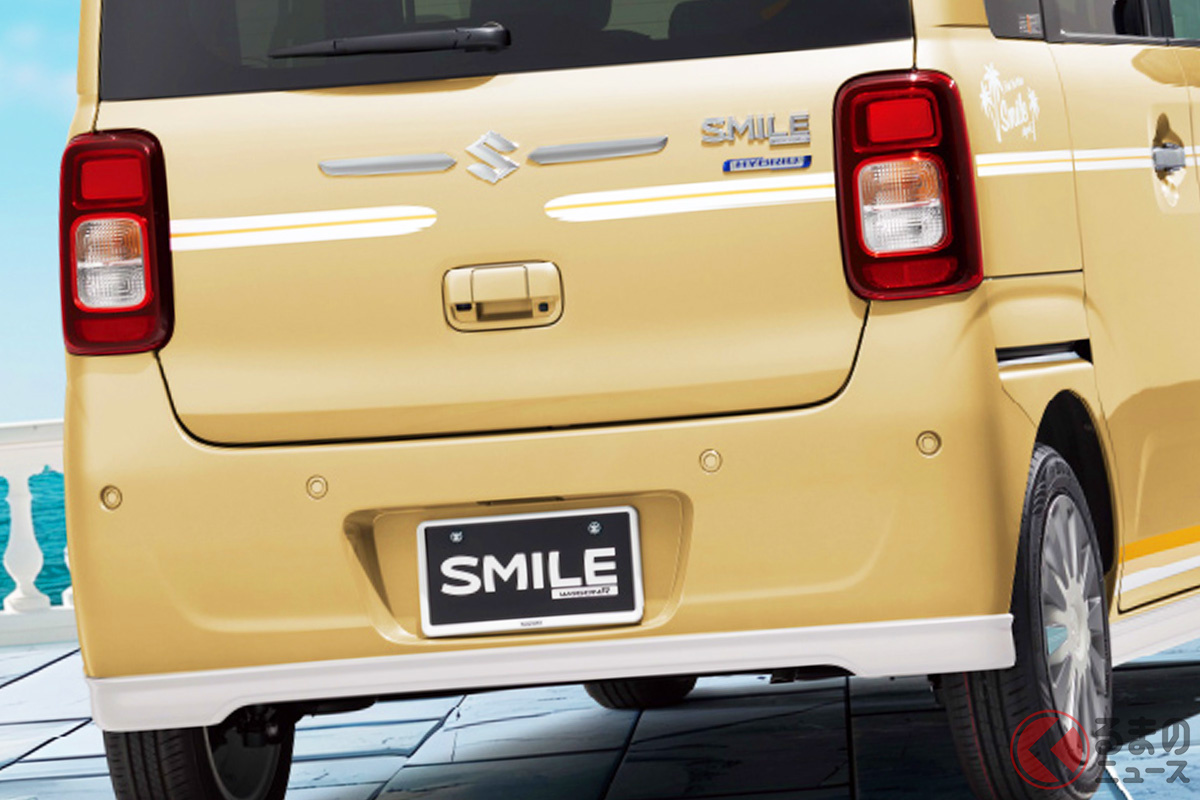 リアデザインにも“ニンマリ顔”が!