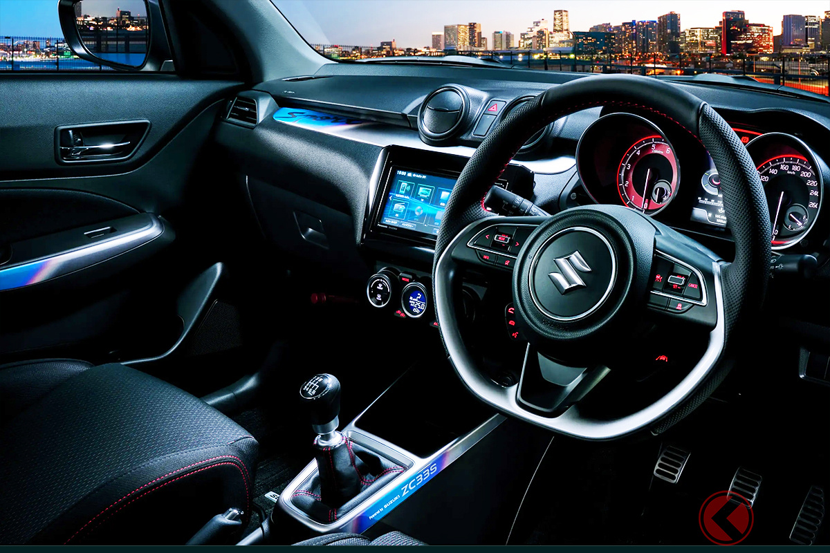 内外装に専用装備が盛り沢山!現行モデル最後の飾る特別仕様車とは?